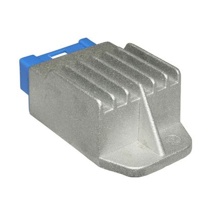 Régulateur de tension P2R REGULATEUR DE TENSION 50 A BOITE ADAPTABLE DERBI 50 SENDA 1994+2005 (DUCATI) (CONNECTEUR BLEU 5 FICHES) -P2R-