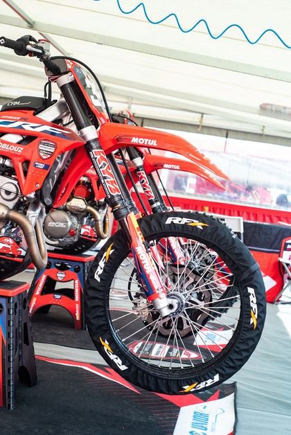 Housse moto RFX pneu 21 19 18