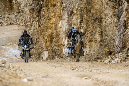 Touratech Extreme 2 with Extreme cartridge - Black - Yellow Suspension kit