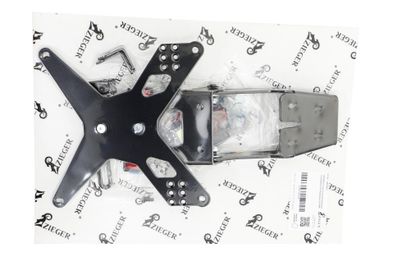 Zieger Zulassung Typ E IT Plattenhalter Ref : ZIE00410A / 20302374 HARLEY DAVIDSON 1690 FLSTF 1690 FAT BOY - 2013 - 2014