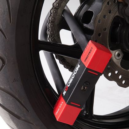 Motoblouz PROTECT U 310 SRA Universal Varkaus
