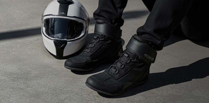 Bottes et baskets DXR