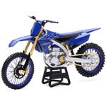 Miniature Moto Yamaha 450 YZF - Echelle 1/12°