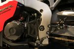 Protection Moteur Couvre carter alternateur carbone brillant