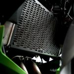 Pro Guard (2 pieces) Radiatorbescherming