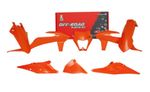 Kit plastiques Replica 6 pièces