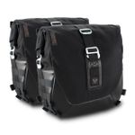 Sacoches cavalières Legend Gear set (13.5/13.5 litres) avec supports