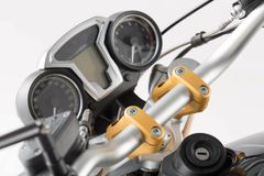Avec déport H=20 - Recul de 30 mm - Pour BMW