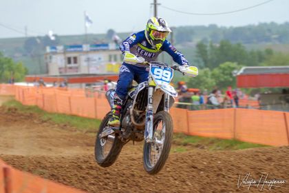 Choisir son équipement cross quand on est une femme