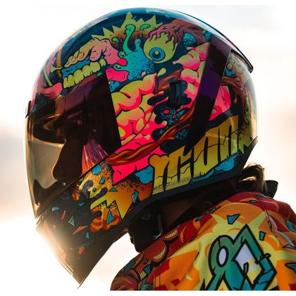 Icon AIRFORM - MIPS SCATTERBRAIN™ Integraalhelm - Veelkleurig