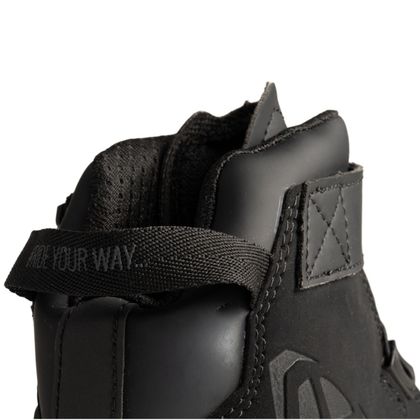 Baskets Moto Ixon BULL 2 WATERPROOF LADY - Noir