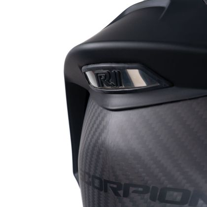 Scorpion Exo EXO-R1 EVO CARBON LUCHT MASSIEF Integraalhelm - Zwart