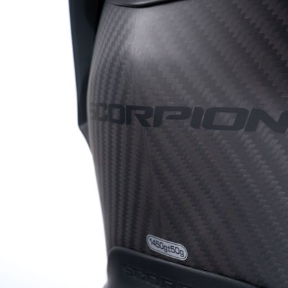 Scorpion Exo EXO-R1 EVO CARBON LUCHT MASSIEF Integraalhelm - Zwart