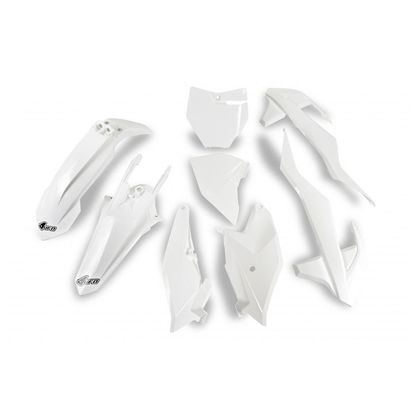 Ufo BLANC Plastics kit