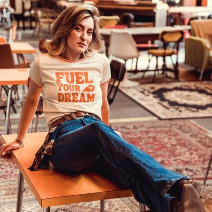 Wildust FUEL YOUR DREAM Kurzärmeliges T-Shirt - Beige