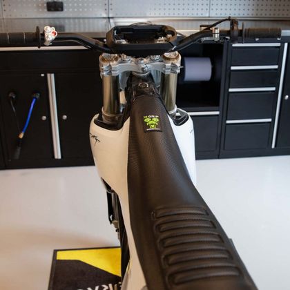 Housse de selle X-GRIP BABOONS BUTT - Noir