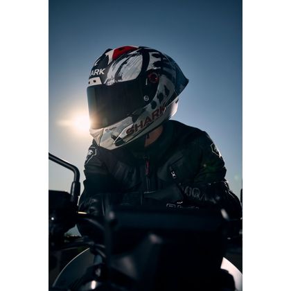 Kask integralny Shark AERON-GP FIM RACING #2 REPLIKA ZARCO SUZUKA 2026 - Czarny / Biały