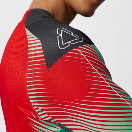 Leatt 4.5 LITE HATCHED 2027 Crossshirt - Rood / Zwart
