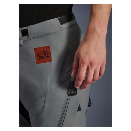 Pantalon Moto Alpinestars NAZCA 3L GORE-TEX® PRO VERSION COURTE - Gris / Noir