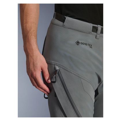 Pantalon Moto Alpinestars NAZCA 3L GORE-TEX® PRO VERSION COURTE - Gris / Noir