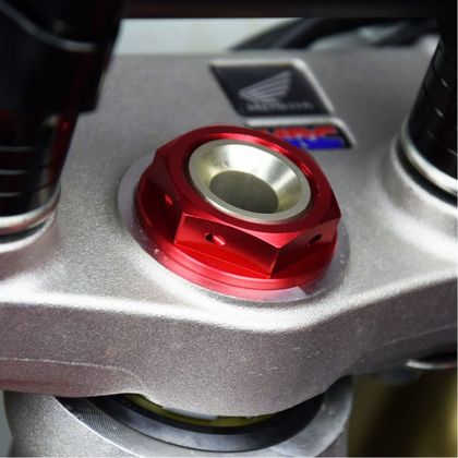 Scar for steering column Nut - Red