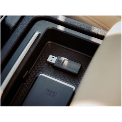 Accessoires High-Tech Quad Lock Adaptateur sans-fil Apple CarPlay/Android Auto - Noir