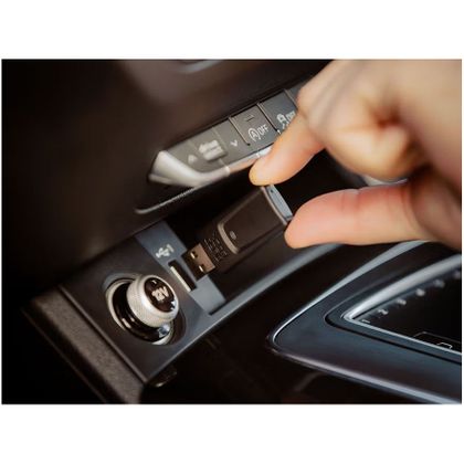 Accessoires High-Tech Quad Lock Adaptateur sans-fil Apple CarPlay/Android Auto - Noir