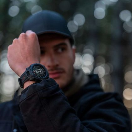 Montre Connectée Garmin Instinct 3 AMOLED - Tactical Edition - 50 mm Universel - Noir