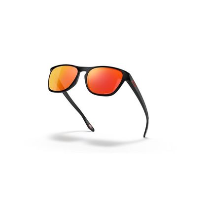 Oakley Manorburn - Prizm Sunglasses - Black / Red