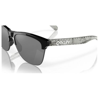 Oakley Frogskins Lite Zonnebril