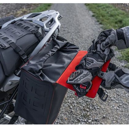 Enduristan Blizzard 2.25 Universal Saddlebags - Black