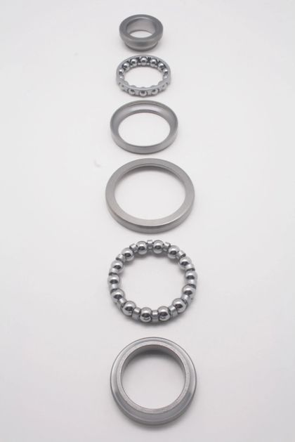 Roulements de colonne A-Style 04100318