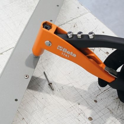 Pince Beta à riveter Universel