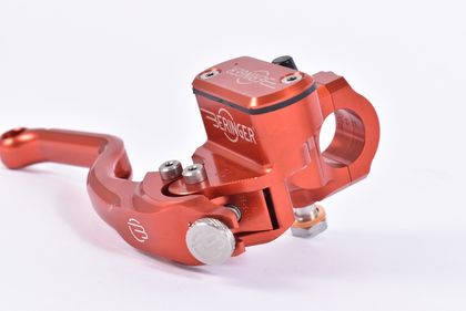 Maître cylindre de frein Beringer radial Aerotec® Ø17,5mm bocal integré rouge (levier type 2 - 14cm)