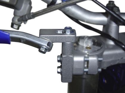 Barkbusters Dreifach-Klemmschellen-Bausatz Adapter Handschutz Universell
