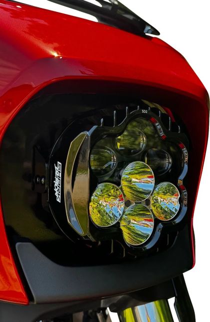 Phare avant Custom Dynamics Shark Demon