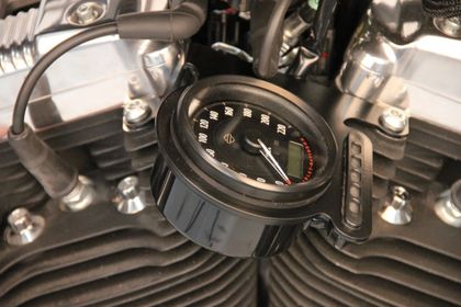 Cult Werk Manometer Zählerhalter