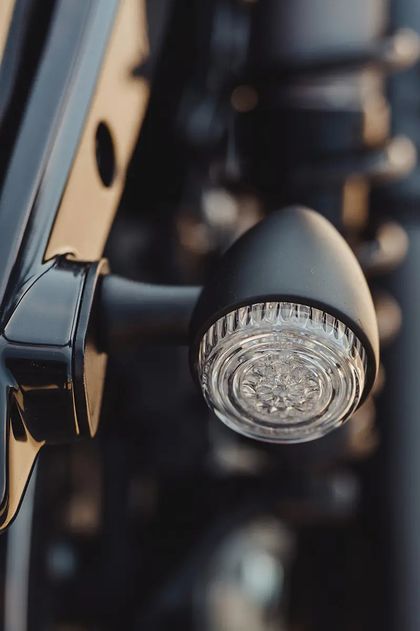 Support Clignotant Cult Werk montage