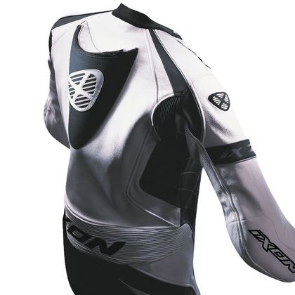 Ixon GALACTICA Combination