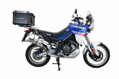 GPR Tech ALPI-TECH Alu - Complete with support - 45 litres - black Top case Ref : GTE00029A / AP.1.BA.45.ALP.B APRILIA 660 TUAREG 660 - 2021 - 2024