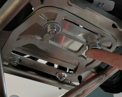 GPR Tech ALPI-TECH Alu - Complete with support - 45 litres - black Top case
