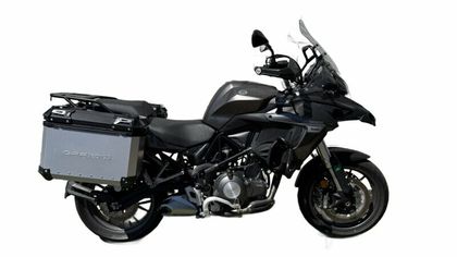GPR Tech Alu - the pair 38/38 L - Support included Side case Ref : GTE00046A / BENE.1.SIDE.38.38.ALP.A BENELLI 500 TRK 502 X - 2021 - 2024