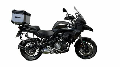 GPR Tech ALPI-TECH Alu - Complete with support - 55 litres Top case Ref : GTE00060A / BENE.3.BA.55.ALP.A BENELLI 500 TRK 502 - 2017 - 2020