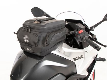 Anneau de réservoir Hepco & Becker Basic - noir Ref : HBE03239A / 5163554 00 01 SUZUKI 800 GSX-8R - 2024 - 2025