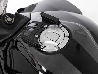 Anneau de réservoir Hepco & Becker Basic - noir Ref : HBE03316A / 5167609 00 01 VOGE 500 500 R - 2020 - 2024