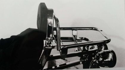 Support top case Hepco & Becker tubulaire - chrome Ref : HBE05938A / 650528 01 02 MOTO GUZZI 1100 CALIFORNIA 1100 EVO - 2004