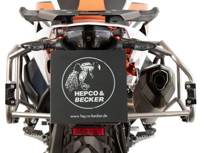 Support valises Hepco & Becker Cutout pour valises Xplorer 40/37 litres - Acier inoxydable Ref : HBE06129A / 6517660 00 22 KTM 790 790 ADVENTURE - 2024 - 2025