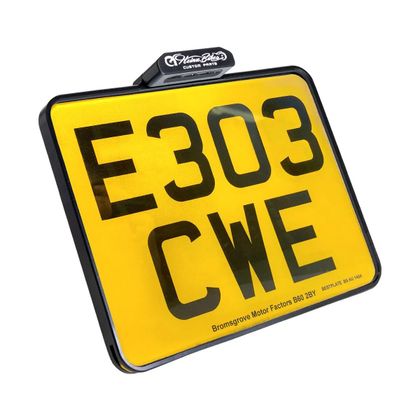 Support de plaque Heinz Bikes Feu arrière immatriculation Universel Ref : HEIZ00552A / 20302071 