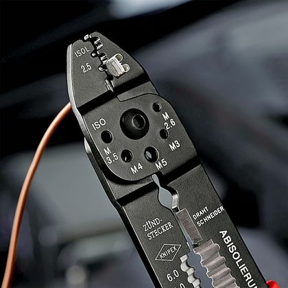 Pince à sertir Knipex UNIVERSELLE PRO COMPACT PRECIFORCE 230mm POIGNEE ERGONOMIQUE COSSES CONNECTEURS NON ISOLES 97 21 215 B MADE IN GERMANY Universel