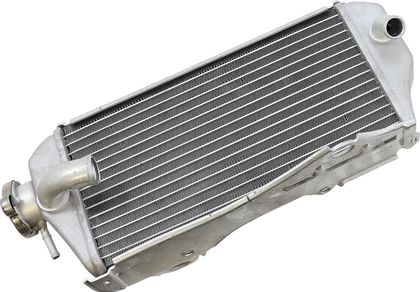 ksx 19010862 Radiator